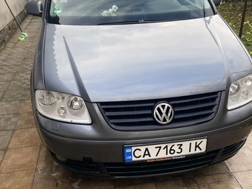 Авто Volkswagen Touran 2004 № 8331394
