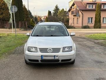 Авто Volkswagen Bora 2002 № 8331414