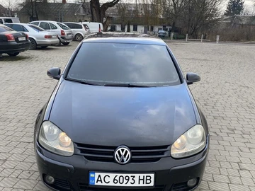 Авто Volkswagen Golf 2003 № 8331416