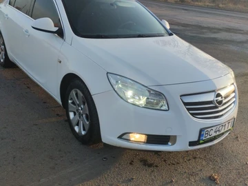 Авто Opel Insignia 2011 № 8331667