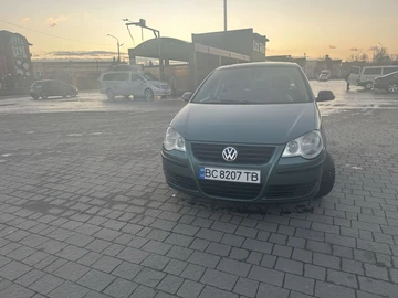 Авто Volkswagen Polo 2006 № 8331744