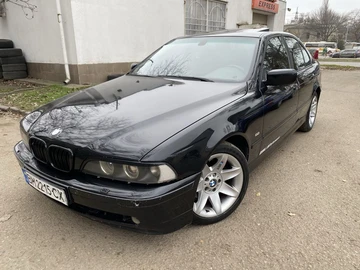 Авто BMW 5 Серия 2002 № 8331863