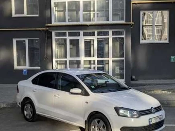 Авто Volkswagen Polo 2011 № 8331876