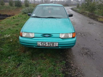 Авто Ford Escort 1995 № 8331912