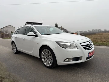 Авто Opel Insignia 2010 № 8331989