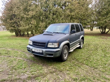 Авто Isuzu Trooper 2001 № 8332595