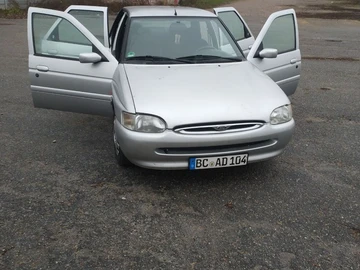 Авто Ford Escort 1998 № 8332631