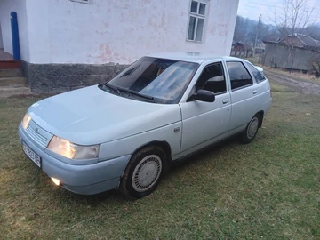 Авто ВАЗ 2112 2007 № 8332808