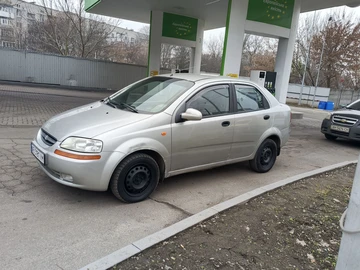 Авто Chevrolet Aveo 2005 № 8332834