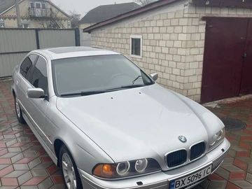 Авто BMW 5 Серия 2003 № 8332928