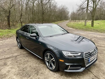 Авто Audi A4 2017 № 8332978