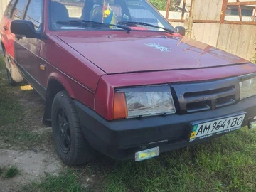 Авто ВАЗ 2109 1990 № 8333001