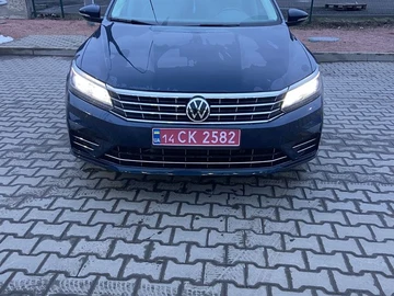 Авто Volkswagen Passat Sedan 2018 № 8333280