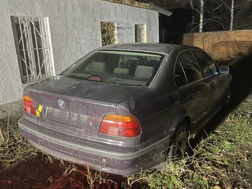 Авто BMW 5 Серия 1998 № 8333383