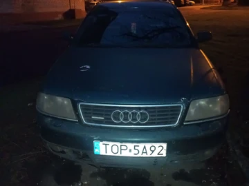 Авто Audi A6 2000 № 8333395