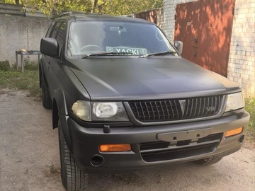 Авто Mitsubishi Challenger 2000 № 8333796