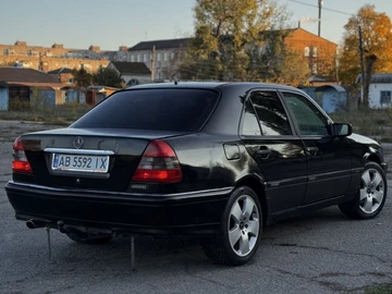 Авто Mercedes 200 1995 № 8333948