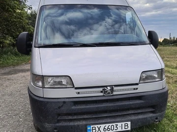 Авто Peugeot Boxer 2001 № 8333956