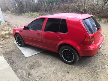 Авто Volkswagen Golf 1997 № 8334057
