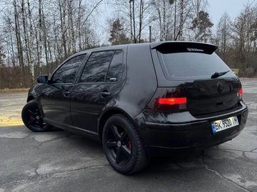 Авто Volkswagen Golf 1998 № 8334096