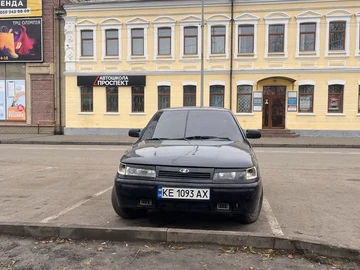 Авто ВАЗ 2110 Богдан 2013 № 8334217