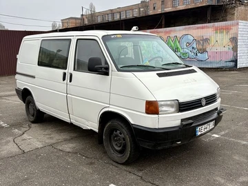 Авто Volkswagen Transporter 1996 № 8334218