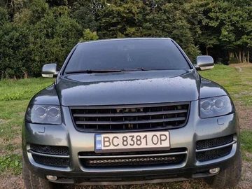 Авто Volkswagen Touareg 2003 № 8334240