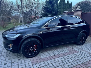 Авто Tesla Model X 2018 № 8334319