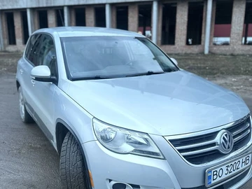 Авто Volkswagen Tiguan 2010 № 8334576