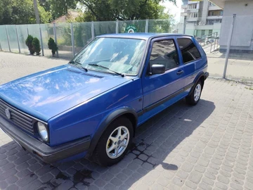Авто Volkswagen Golf 1988 № 8334729