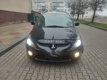 Авто Mitsubishi Grandis 2005 № 8334845
