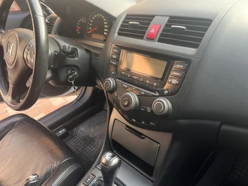 Авто Honda Accord 2006 № 8334865