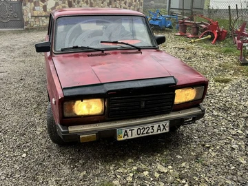 Авто ВАЗ 2107 1989 № 8334868