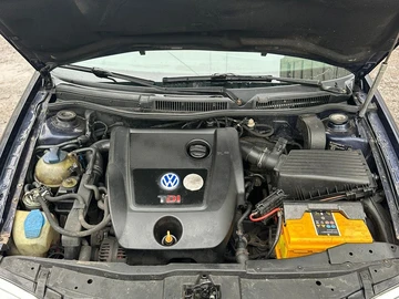 Авто Volkswagen Golf 2001 № 8335139