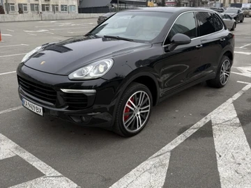 Авто Porsche Cayenne 2015 № 8335210