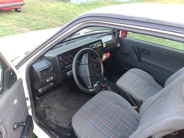 Авто Volkswagen Golf 1986 № 8335237