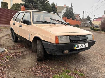 Авто ВАЗ 2109 1990 № 8335246
