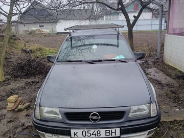 Авто Opel Kadett 1988 № 8335262