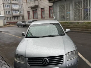 Авто Volkswagen Passat Sedan 2001 № 8335287