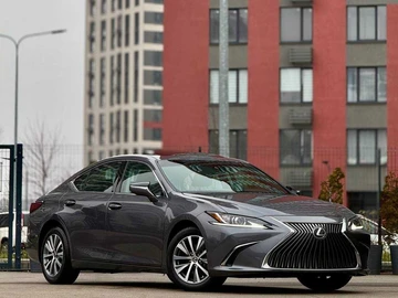 Авто Lexus Es Серія 2020 № 8335290