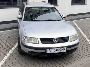 Авто Volkswagen Passat Variant 2000 № 8335294