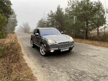 Авто Porsche Cayenne 2005 № 8335481