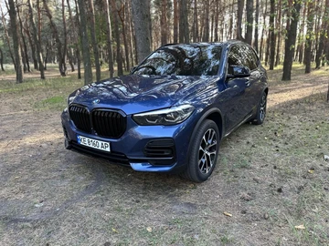 Авто BMW X5 2022 № 8335573