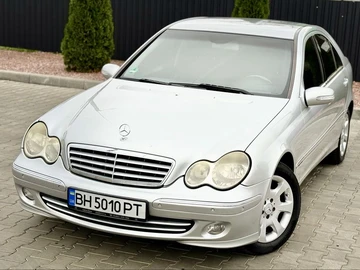 Авто Mercedes C Серия 2004 № 8335748
