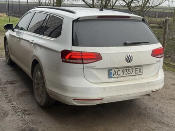Авто Volkswagen Passat Variant 2017 № 8335819