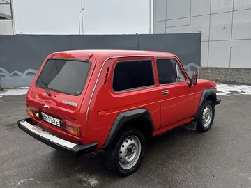 Авто ВАЗ 2121 1990 № 8335834