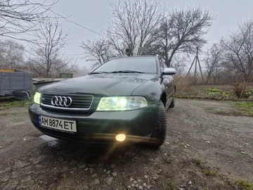 Авто Audi A4 2000 № 8335848