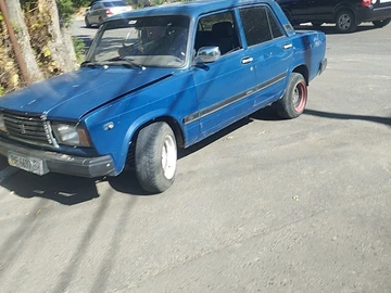 Авто ВАЗ 2107 2005 № 8335893