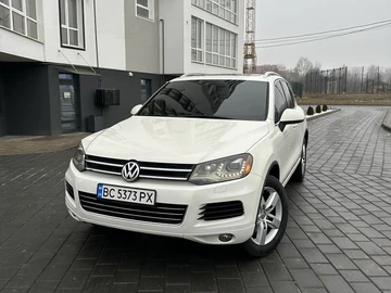 Авто Volkswagen Touareg 2011 № 8335899