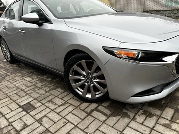 Авто Mazda 3 2019 № 8336071